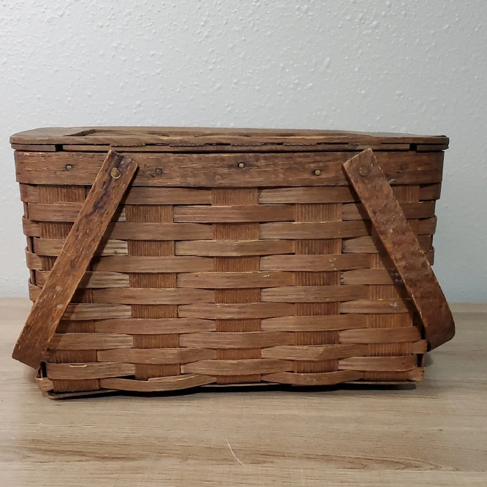 Peterboro Woven Top Wooden Picnic Basket with Handles Vintage Home Decor Antique